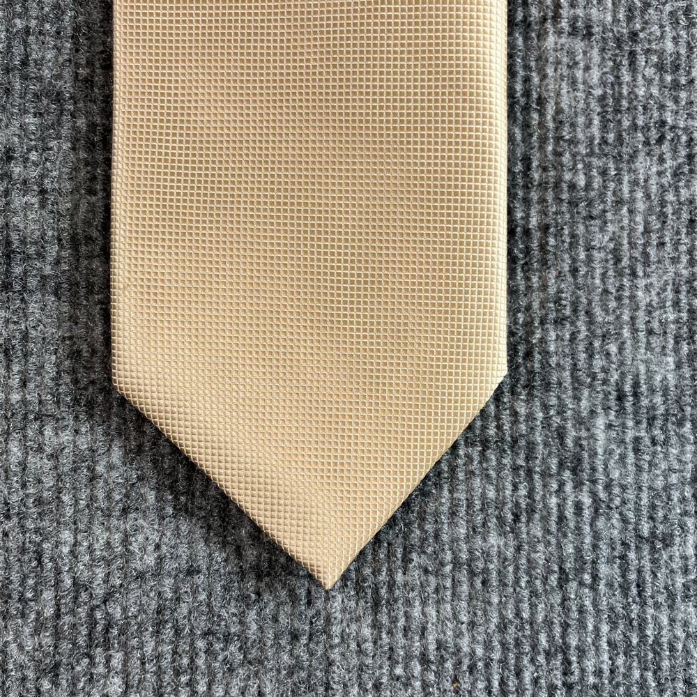 NWT Luciano Ferretti Mens Silk Tie Champagne Beige Gold Textured Micro Grid